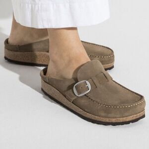 BIRKENSTOCK clogs